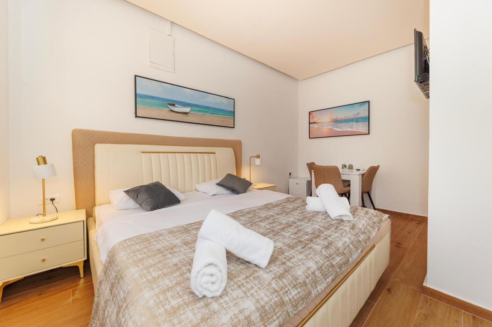 Premium Rooms Prince Zadar Bagian luar foto